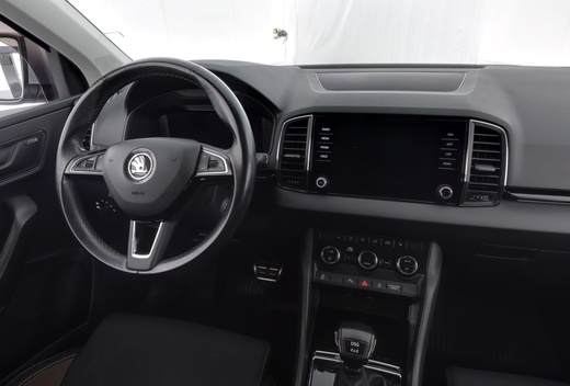 Skoda Karoq vaihtoauto