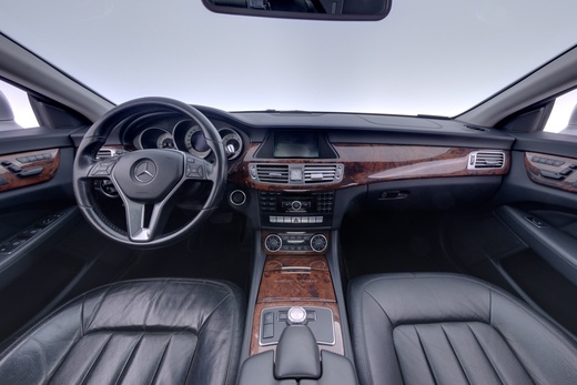 Mercedes-Benz CLS vaihtoauto