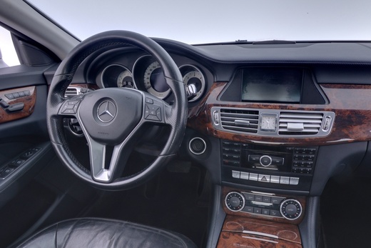Mercedes-Benz CLS vaihtoauto