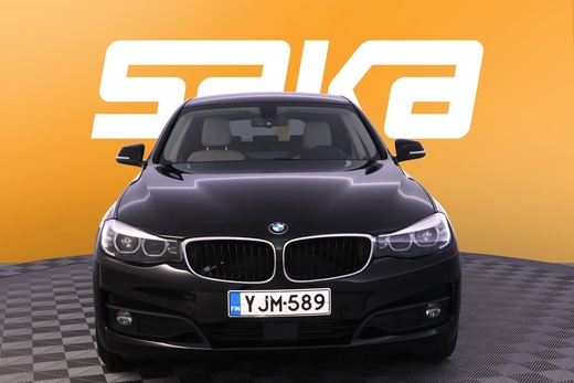 BMW 320 vaihtoauto