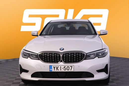 BMW 320 vaihtoauto