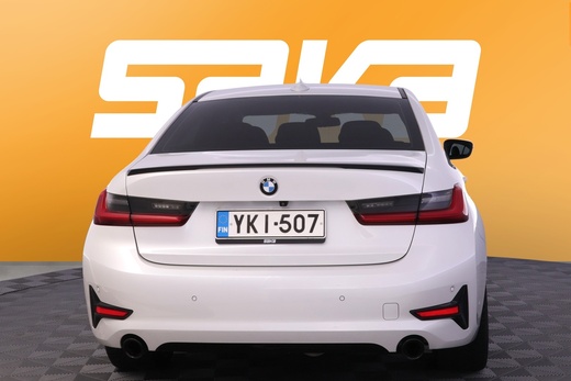 BMW 320 vaihtoauto