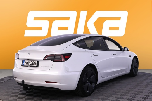 Tesla Model 3 vaihtoauto