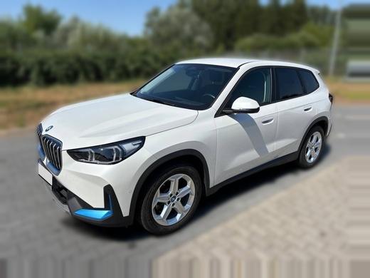 BMW iX1 vaihtoauto