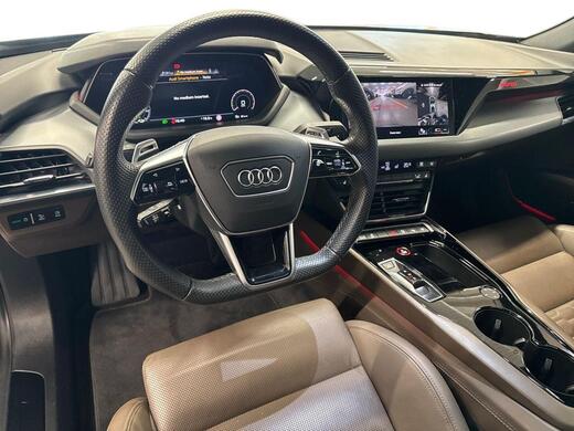 Audi e-tron GT vaihtoauto
