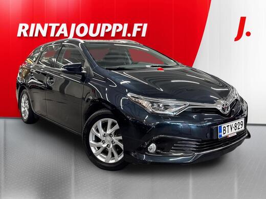 Toyota Auris vaihtoauto