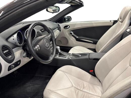 Mercedes-Benz SLK vaihtoauto