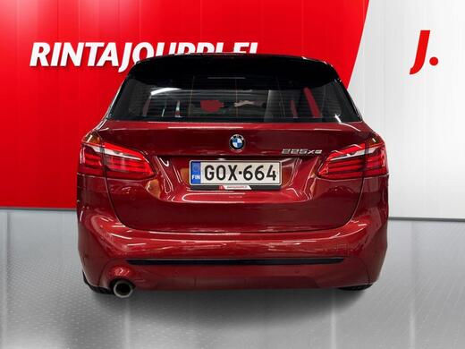 BMW 225 vaihtoauto