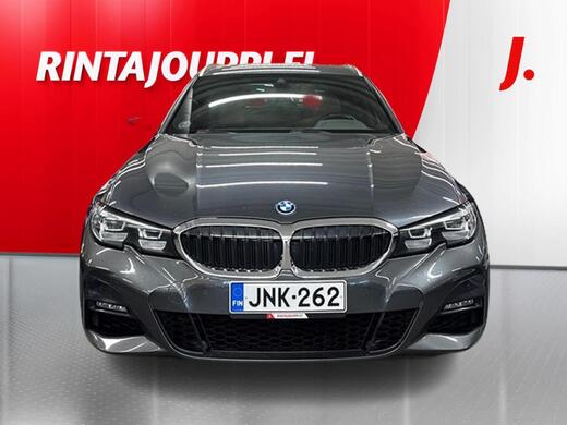 BMW 330 vaihtoauto