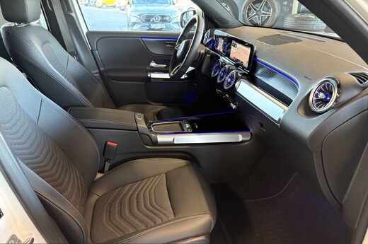 Mercedes-Benz EQB vaihtoauto