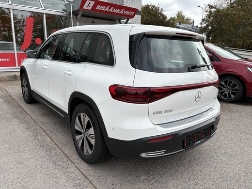 Mercedes-Benz EQB vaihtoauto