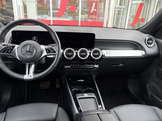 Mercedes-Benz EQB vaihtoauto