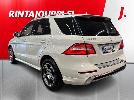 Mercedes-Benz ML vaihtoauto