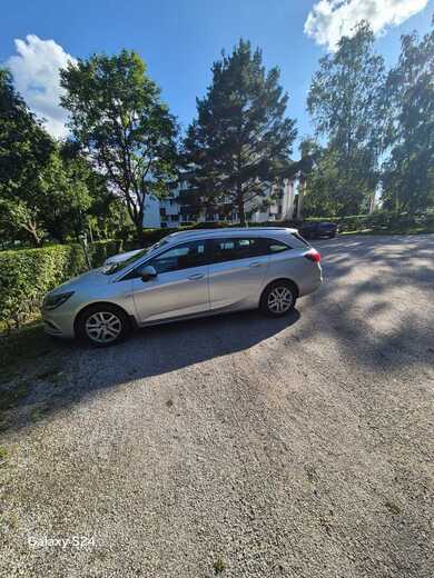 Opel Astra vaihtoauto