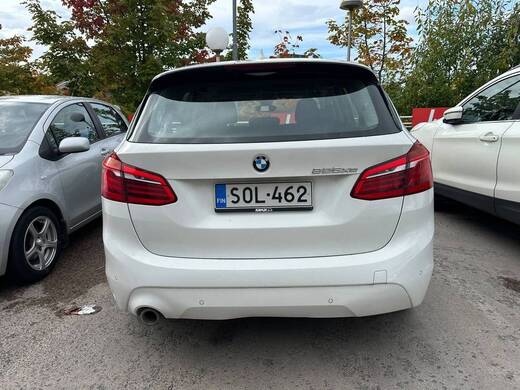 BMW 225 vaihtoauto