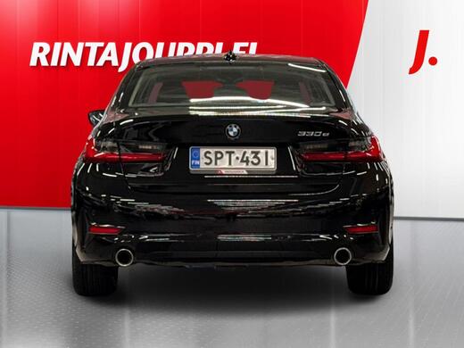 BMW 330 vaihtoauto