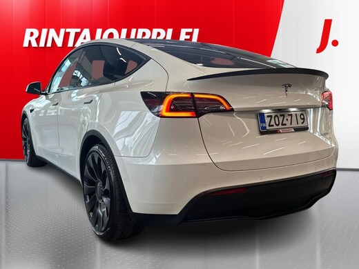 Tesla Model Y vaihtoauto