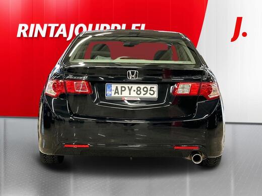 Honda Accord vaihtoauto