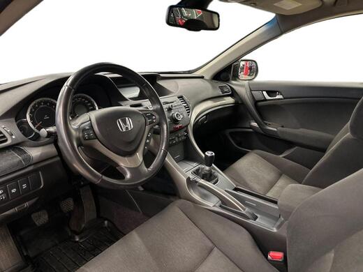 Honda Accord vaihtoauto
