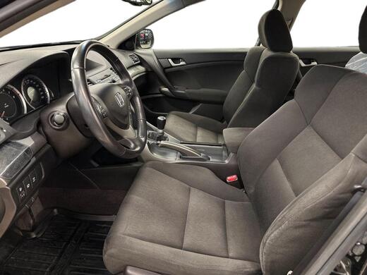 Honda Accord vaihtoauto