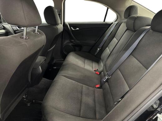 Honda Accord vaihtoauto