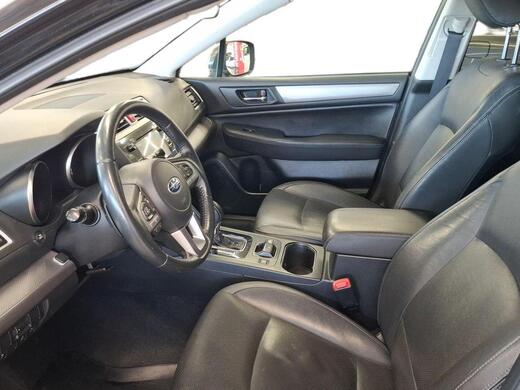 Subaru Outback vaihtoauto