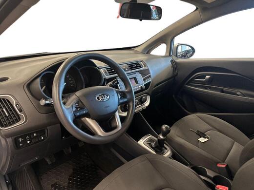 Kia Rio vaihtoauto