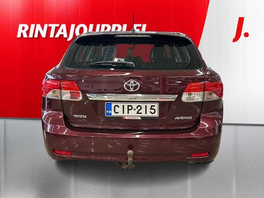 Toyota Avensis vaihtoauto