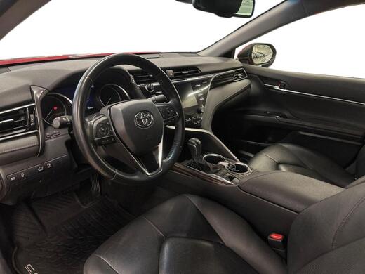 Toyota Camry vaihtoauto