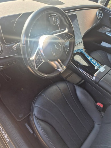 Mercedes-Benz EQE vaihtoauto
