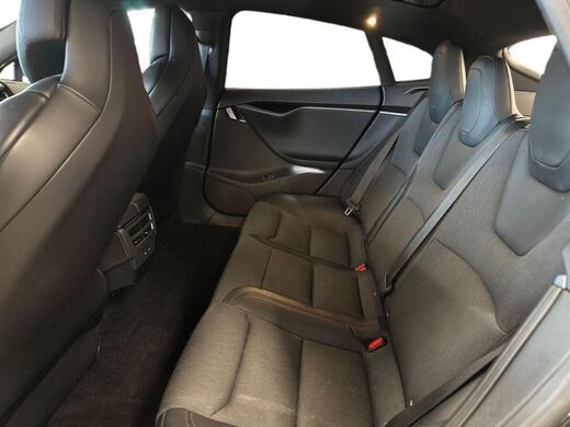 Tesla Model S vaihtoauto