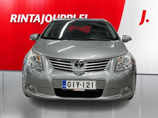 Toyota Avensis vaihtoauto