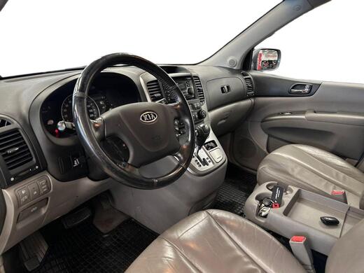 Kia Carnival vaihtoauto