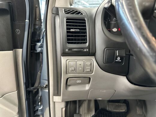 Kia Carnival vaihtoauto