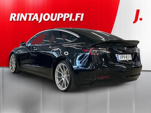 Tesla Model 3 vaihtoauto
