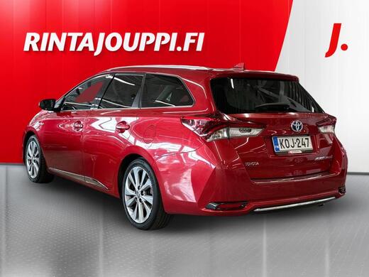 Toyota Auris vaihtoauto