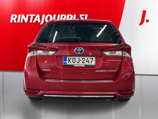 Toyota Auris vaihtoauto
