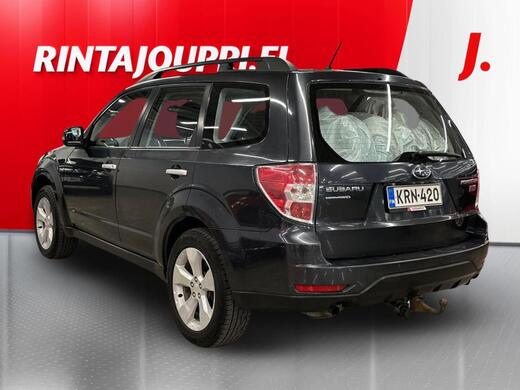 Subaru Forester vaihtoauto