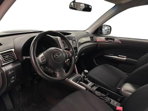Subaru Forester vaihtoauto