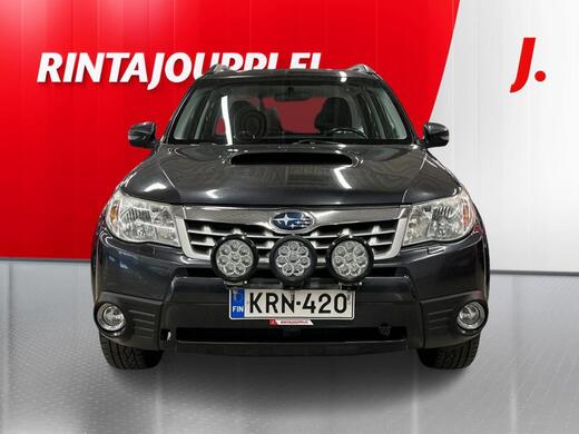 Subaru Forester vaihtoauto