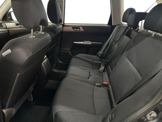 Subaru Forester vaihtoauto