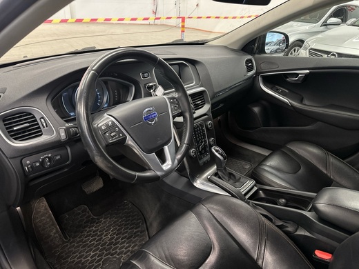 Volvo V40 Cross Country vaihtoauto