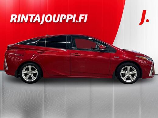 Toyota Prius Plug-in vaihtoauto