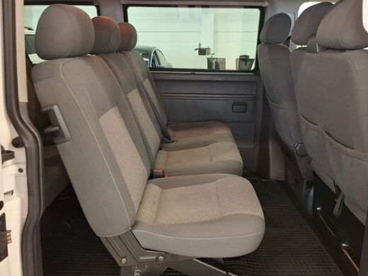 Volkswagen Caravelle vaihtoauto