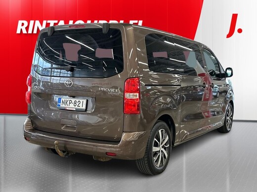 Toyota Proace Verso vaihtoauto