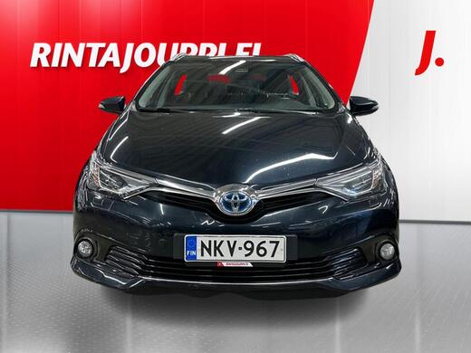 Toyota Auris vaihtoauto