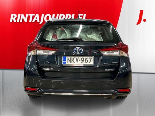 Toyota Auris vaihtoauto