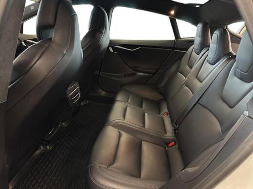 Tesla Model S vaihtoauto