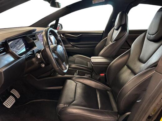 Tesla Model X vaihtoauto