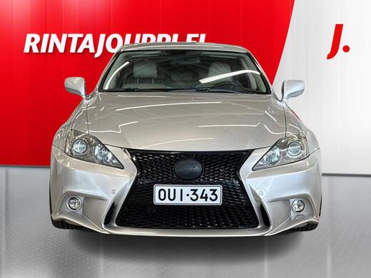 Lexus IS vaihtoauto